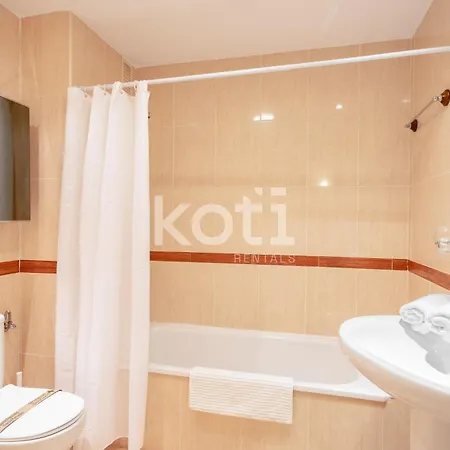 Koti - Nenufar Fuengirola