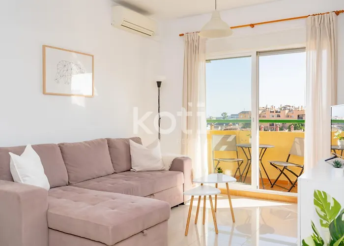 Koti - Nenufar Fuengirola