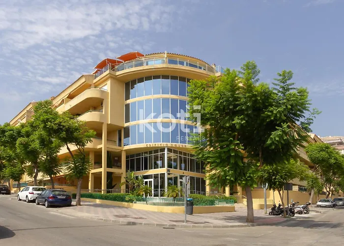 Koti - Nenufar * Fuengirola