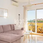 Koti - Nenúfar Fuengirola