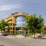 Koti - Nenúfar * Fuengirola